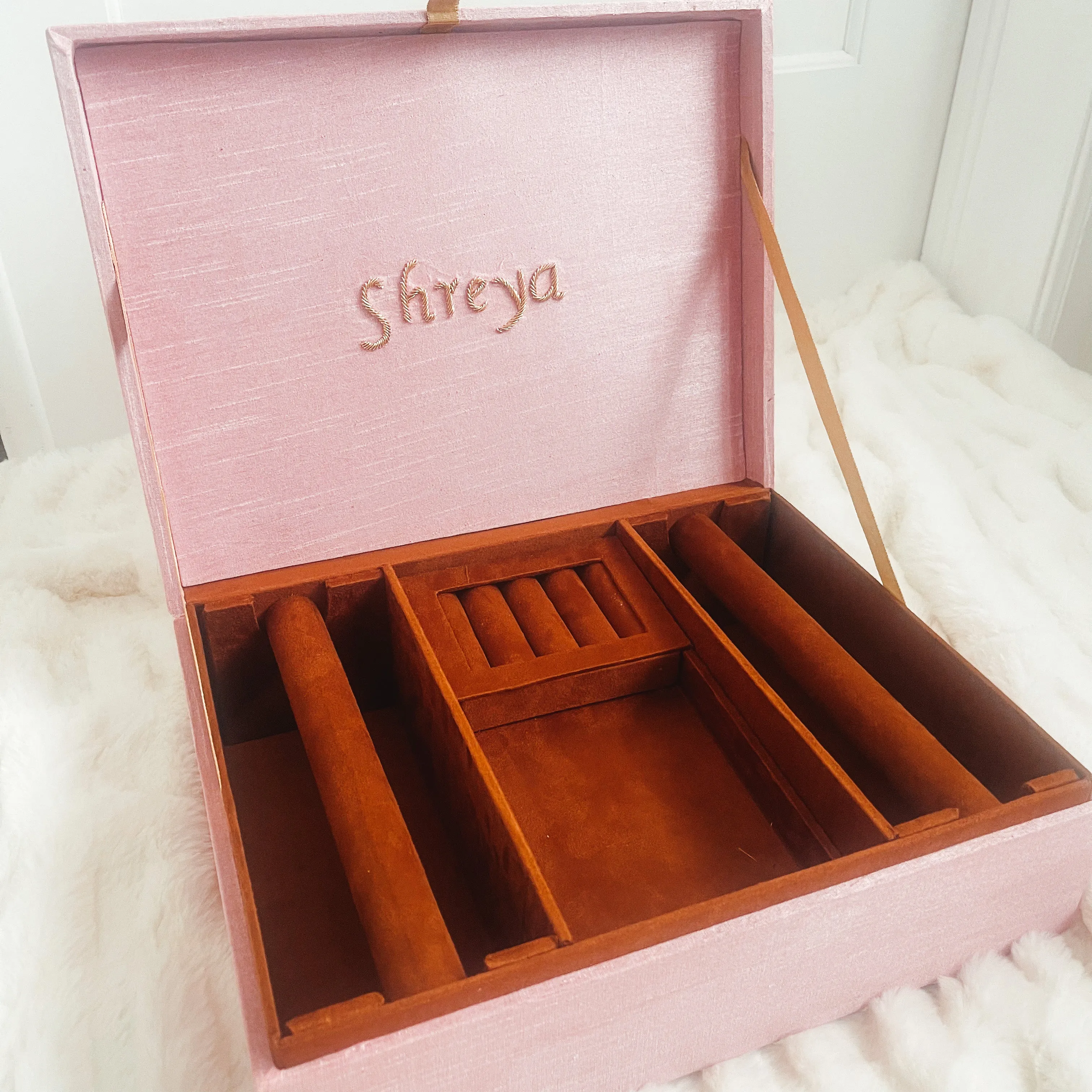JEWELRY BOX