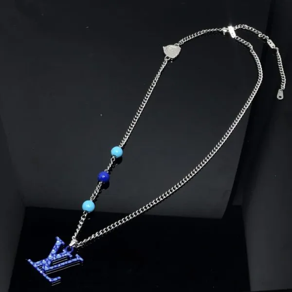 LV Necklaces 033